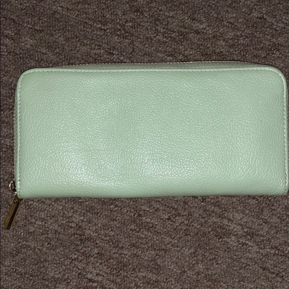 blue wallet